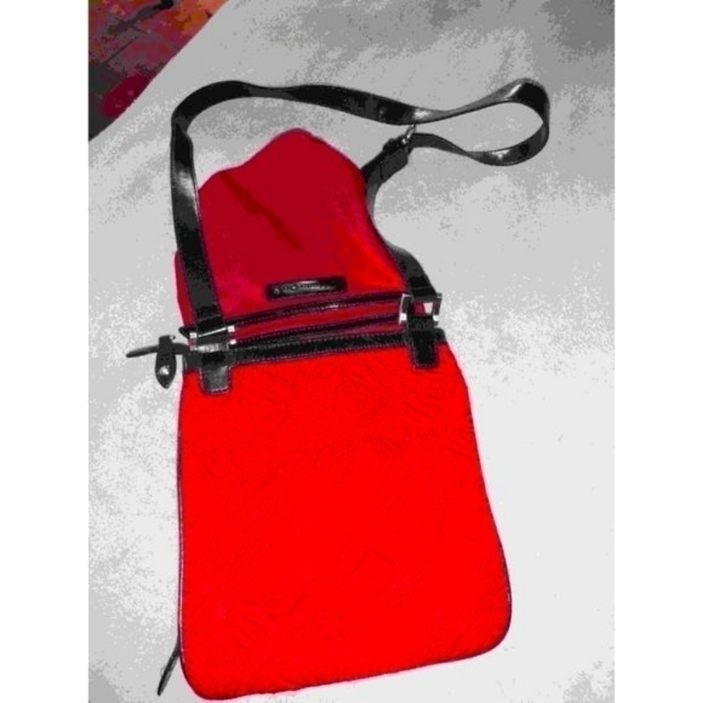4@30.00 or 30.00 NWOT Ladies Crossbody Bag by COLDWATER CREEK - Picture 5 of 11